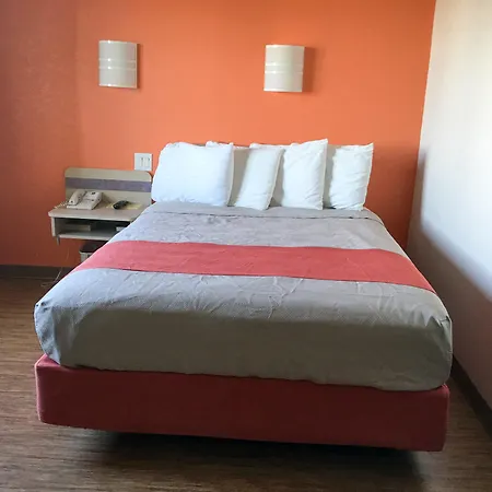 Motel 6-Minonk, Il